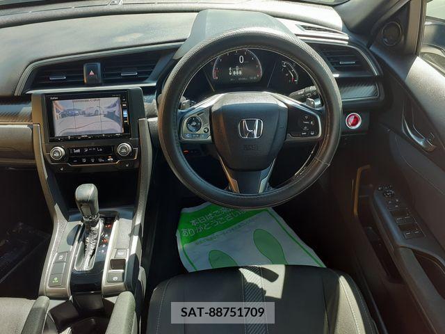 Honda CIVIC 2017-12 302706-14