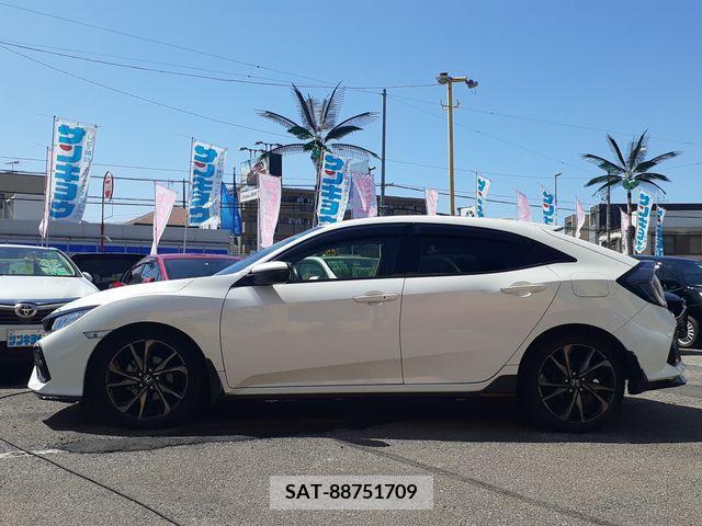 Honda CIVIC 2017-12 302706-8