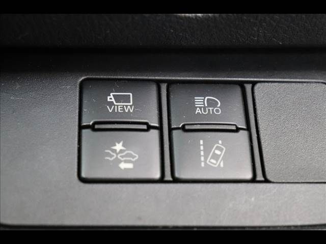 Toyota SIENTA 2019-07 13134-3