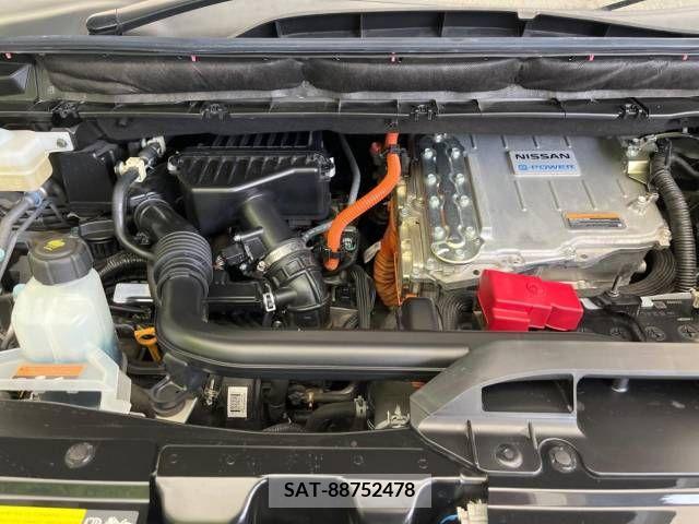 Nissan SERENA 2019-10 325065-19