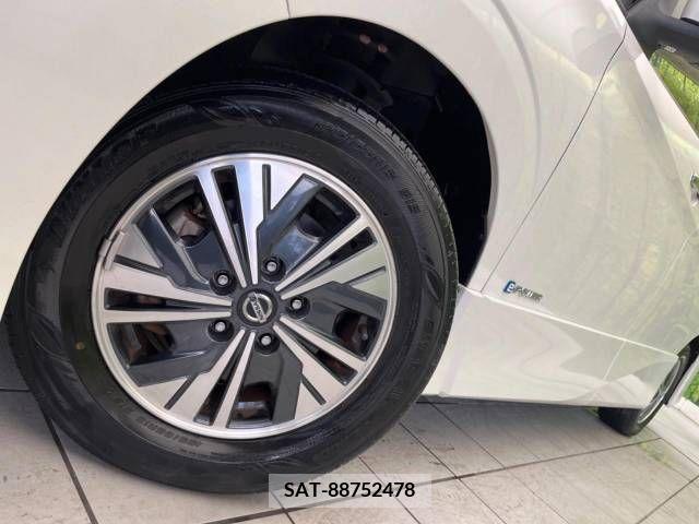 Nissan SERENA 2019-10 325065-13