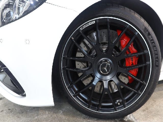 Amg C-CLASS 2018-01 27372-7