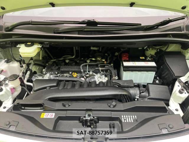 Toyota VOXY 2023-09 333061-18