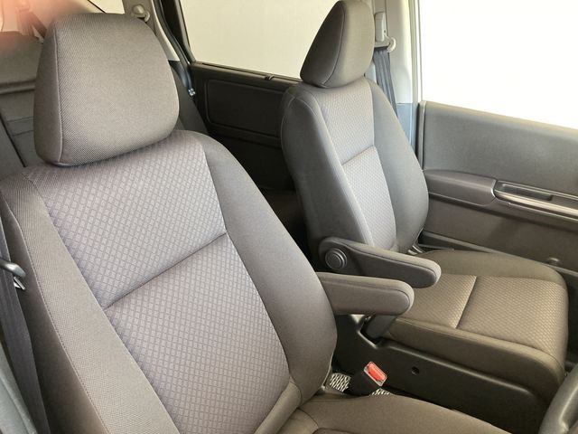 Honda FREED HYBRID 2022-10 17991-4