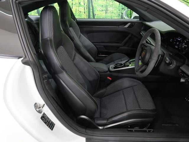 Porsche 911 2020-05 192302-14