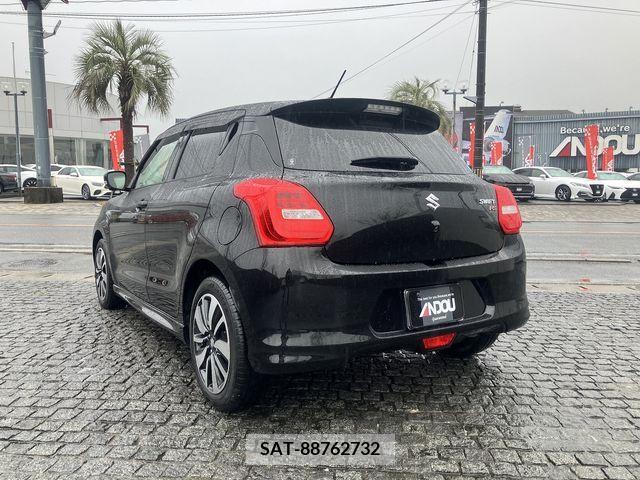 Suzuki SWIFT 2018-03 224056-2