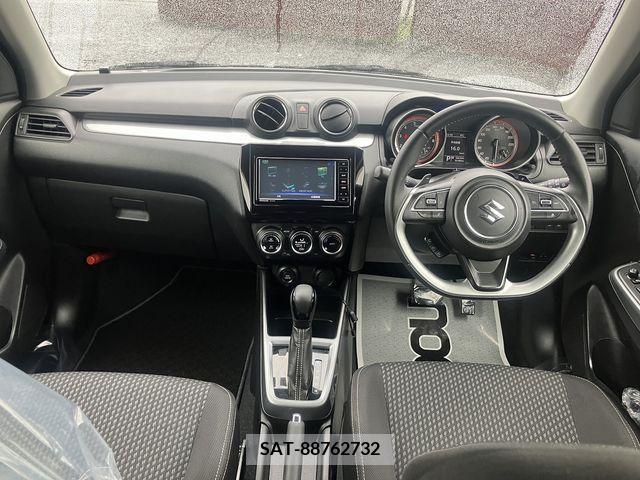 Suzuki SWIFT 2018-03 224056-8