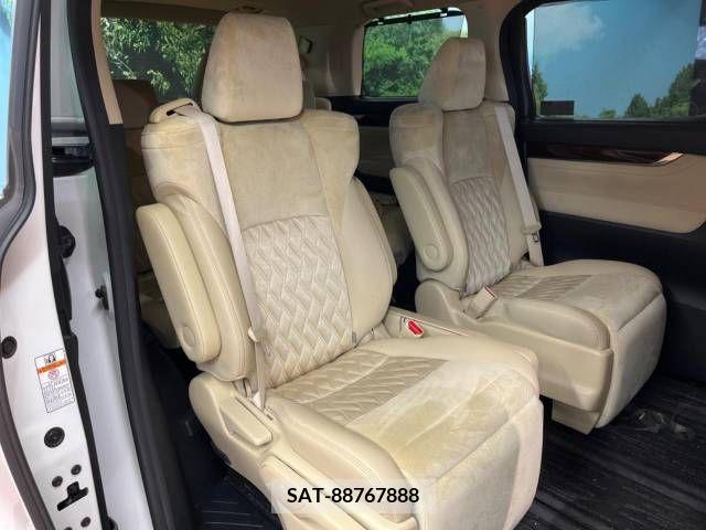 Toyota ALPHARD 2017-11 209876-12