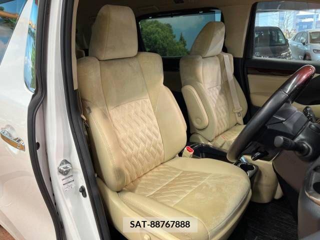 Toyota ALPHARD 2017-11 209876-11