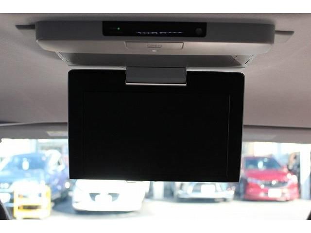 Toyota VOXY 2014-10 191693-3