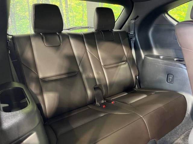Mazda CX-8 2018-01 24115-10