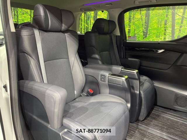 Toyota ALPHARD 2022-03 279953-9