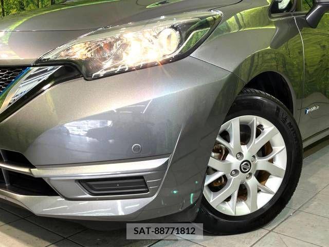 Nissan NOTE 2018-09 305430-12