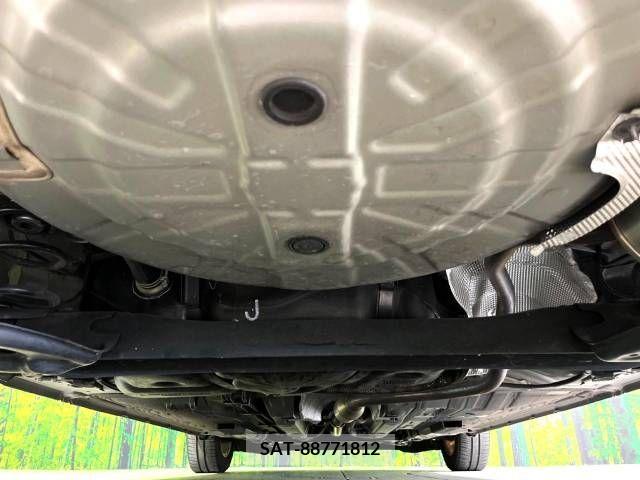 Nissan NOTE 2018-09 305430-19