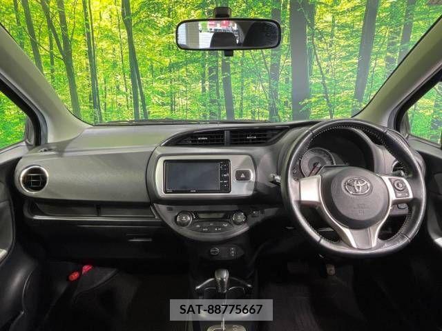 Toyota VITZ 2014-11 346591-1