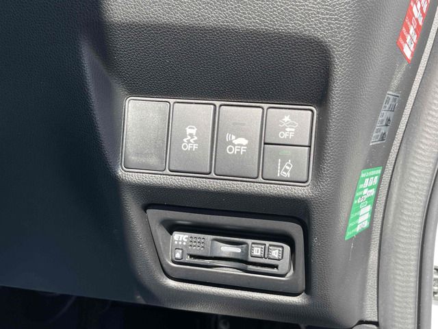 Honda e 2018-08 23796-8