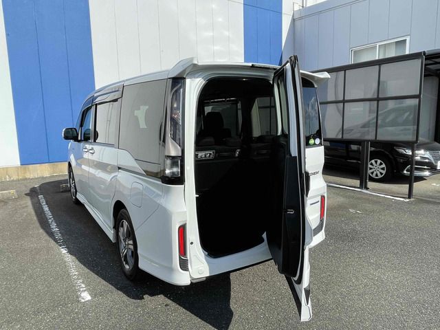 Honda e 2018-08 23796-15