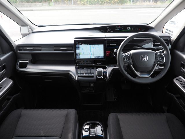 Honda e 2018-08 23796-2