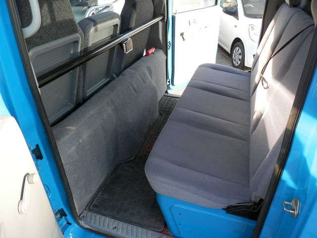 Mitsubishi CANTER 2005-12 1457-23