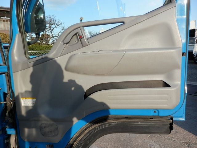 Mitsubishi CANTER 2005-12 1457-21