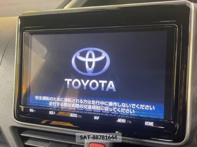 Toyota VOXY 2019-09 347968-3