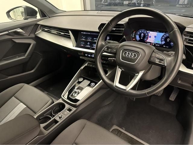 Audi A3 SEDAN 2021-06 24388-7