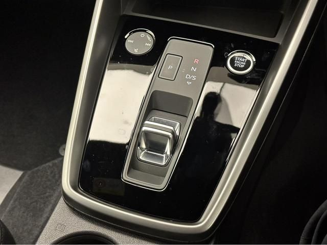 Audi A3 SEDAN 2021-06 24388-12