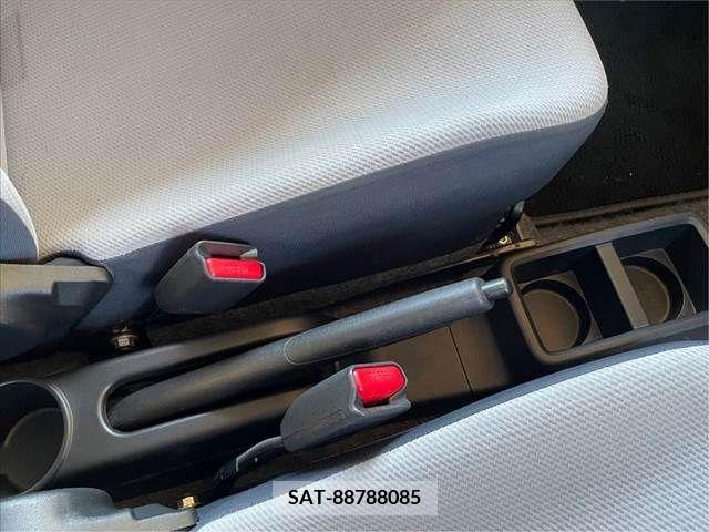 Suzuki ALTO 2018-06 325235-26
