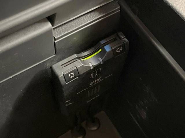 Toyota ALPHARD 2008-10 183296-6