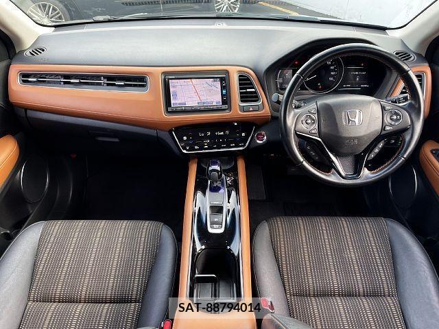 Honda VEZEL 2016-08 350117-1