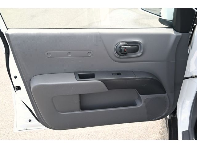 Nissan NV150 AD 2017-05 4254-15