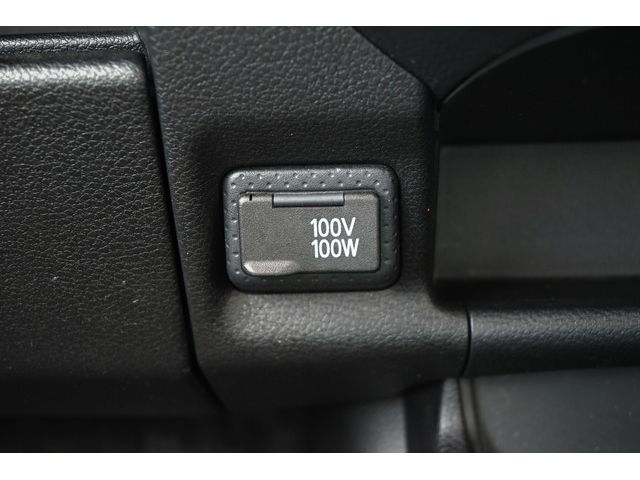 Nissan NV150 AD 2017-05 4254-24