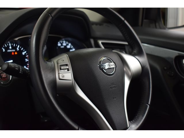 Nissan X-TRAIL 2015-03 16963-19