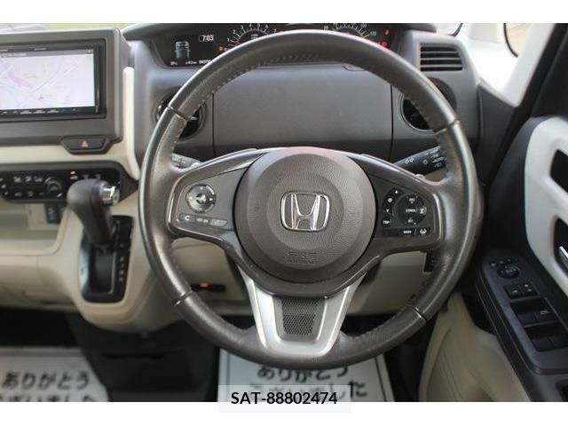 Honda N BOX 2018-01 333859-17