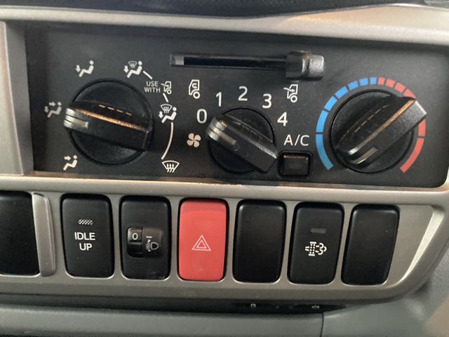 Toyota TOYOACE 2020-03 1759-12