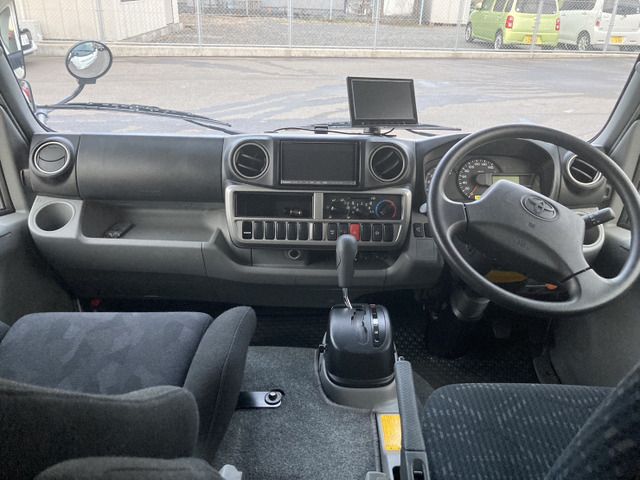 Toyota TOYOACE 2020-03 1759-1