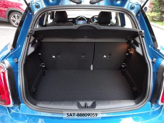 Bmw MINI 2023-11 350057-10