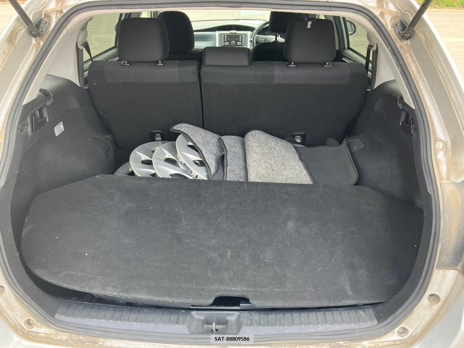 Toyota COROLLA FIELDER 2018-08 258260-15