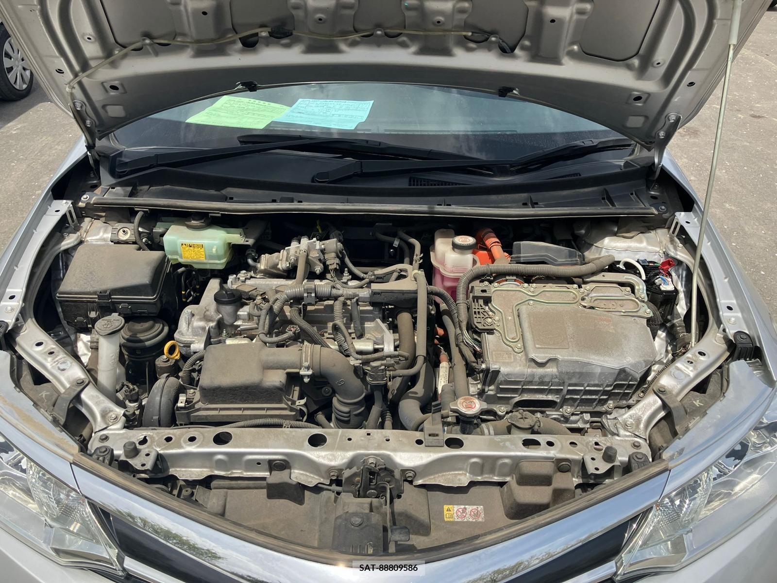 Toyota COROLLA FIELDER 2018-08 258260-24
