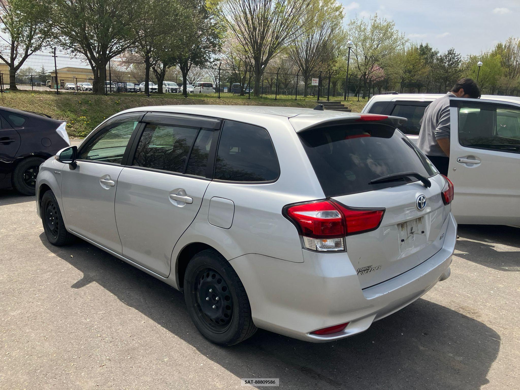 Toyota COROLLA FIELDER 2018-08 258260-2