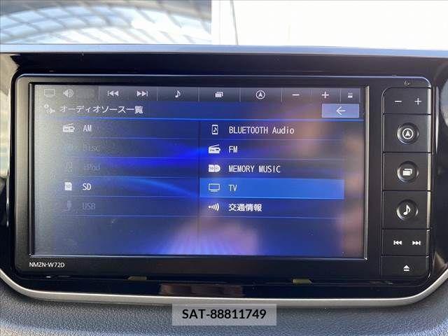 Daihatsu MOVE CUSTOM 2022-08 376793-3