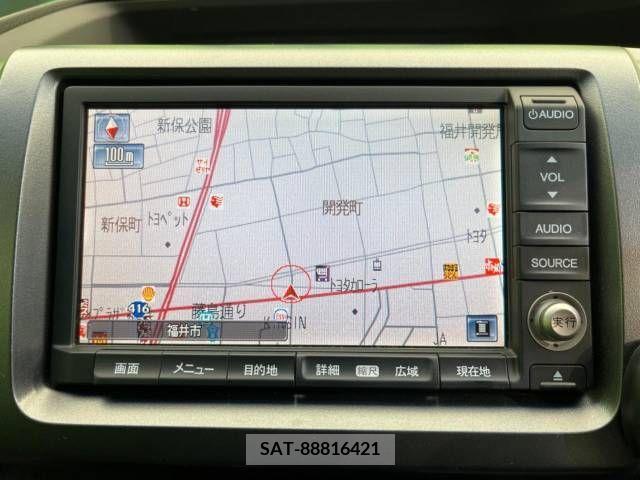 Honda e 2010-03 255784-3