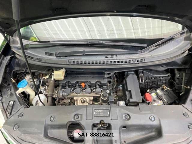 Honda e 2010-03 255784-19