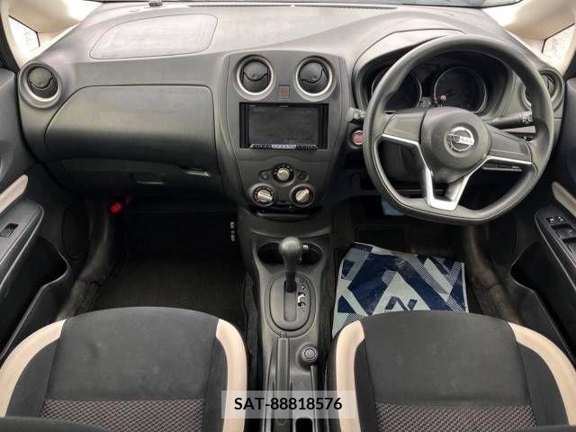 Nissan NOTE 2019-05 302448-1