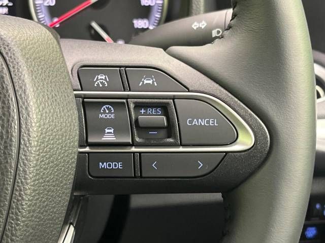 Toyota VOXY 2023-06 182274-6