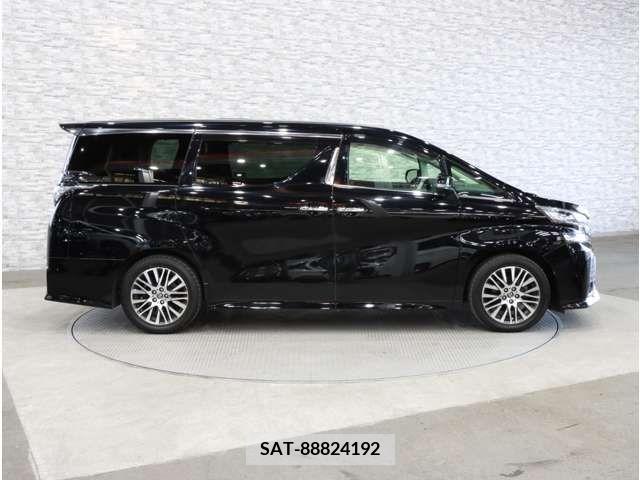 Toyota VELLFIRE 2017-08 238356-11