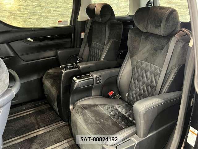 Toyota VELLFIRE 2017-08 238356-4