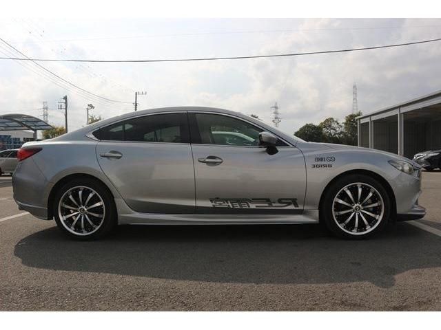 Mazda ATENZA 2013-02 17197-2