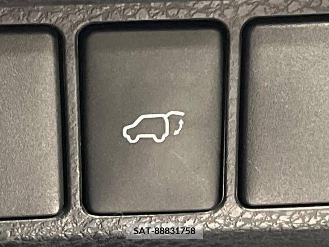 Toyota HARRIER 2018-03 238058-7