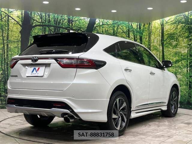 Toyota HARRIER 2018-03 238058-17